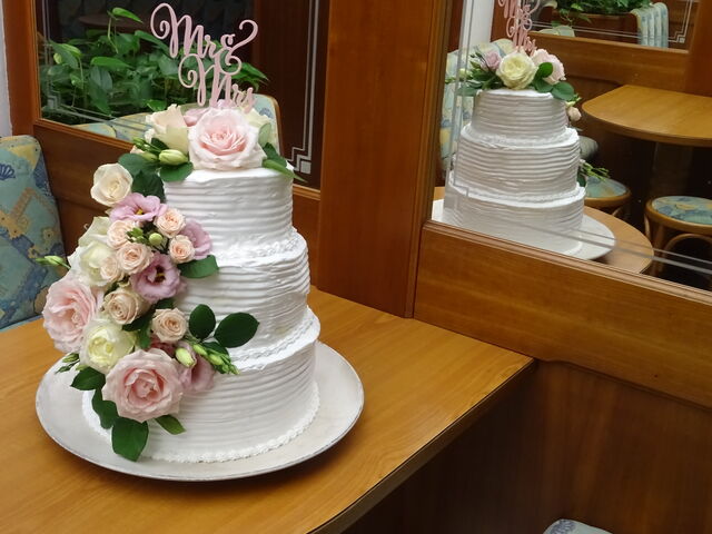 individuelle Hochzeitstorten in verschiedenen Ausführungen