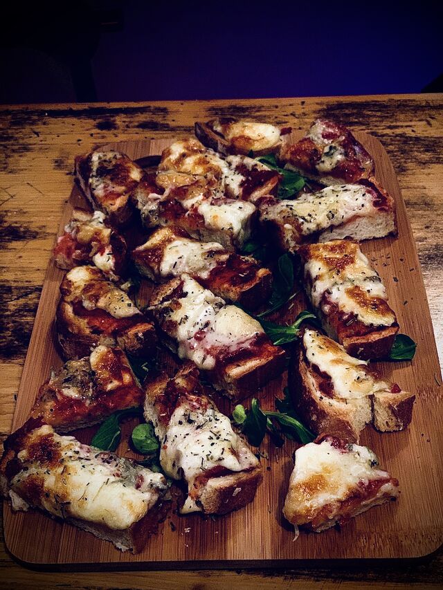 Assortiment de mini bruschettas