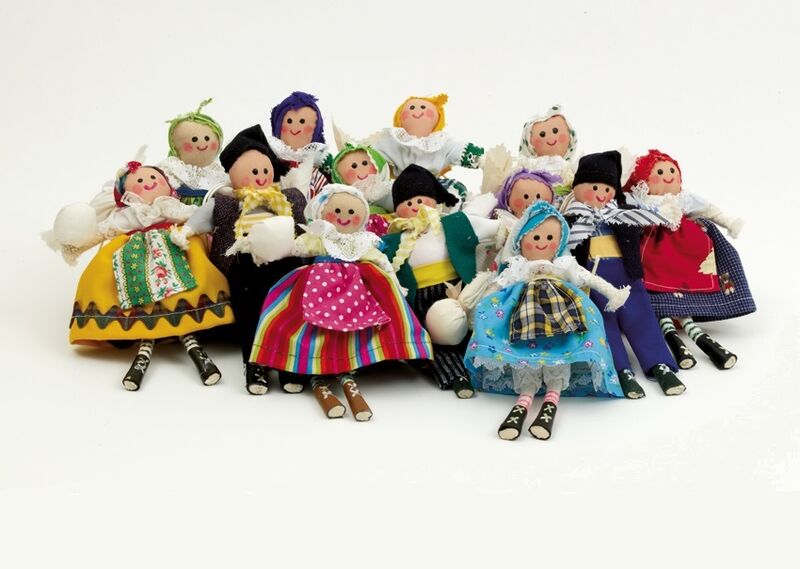 Como recordação que fica pode levar algum dos nossos Saloios, símbolo da Fábrica das Trouxas da Malveira!