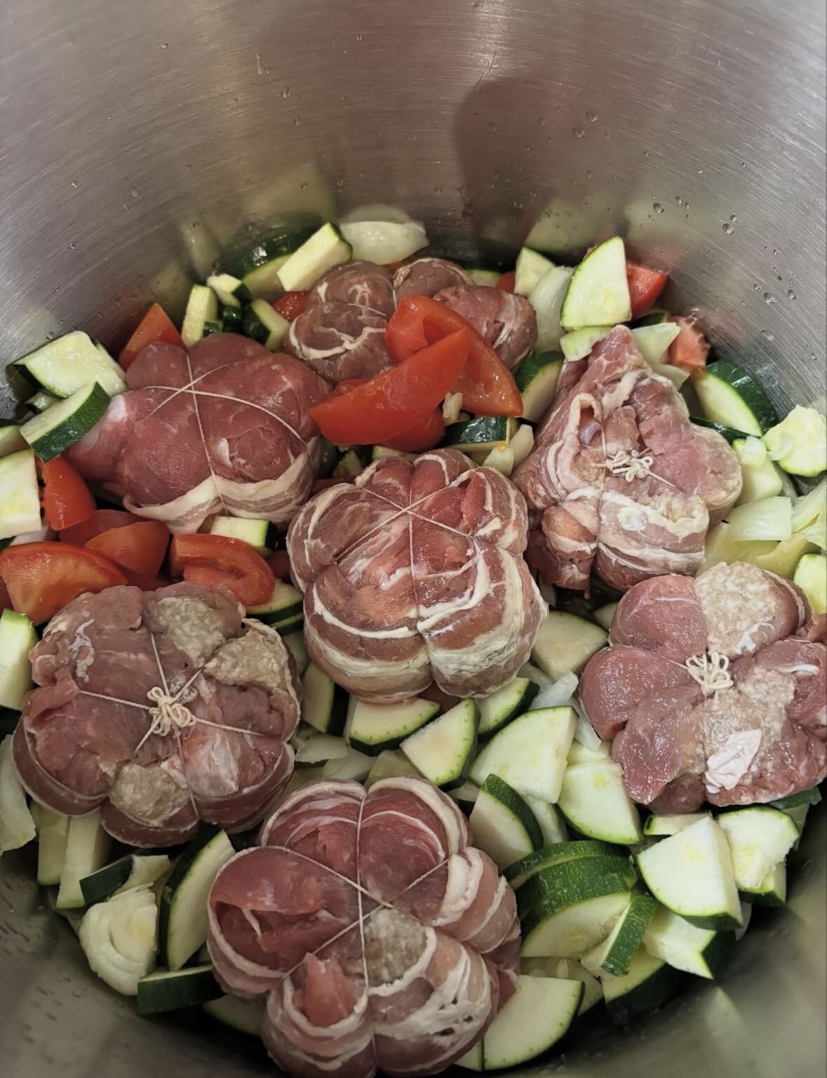 Plat du jour : paupiette , sauce catalane 