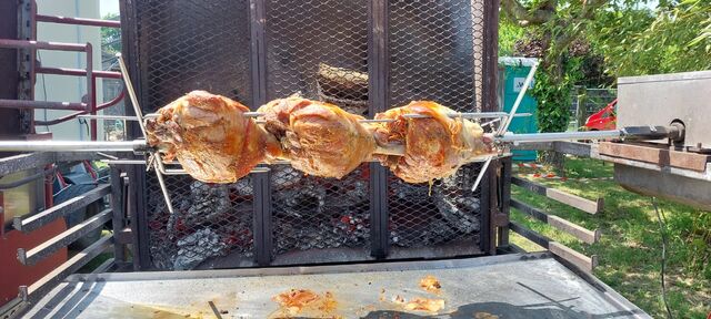 JAMBON A L'OS SUR TOURNE BROCHE