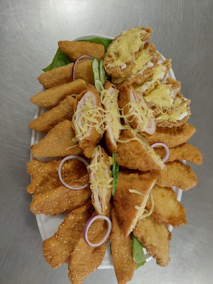 Hidegtál 4 főre (kérésre csak csirkemellből és rántott sajt)