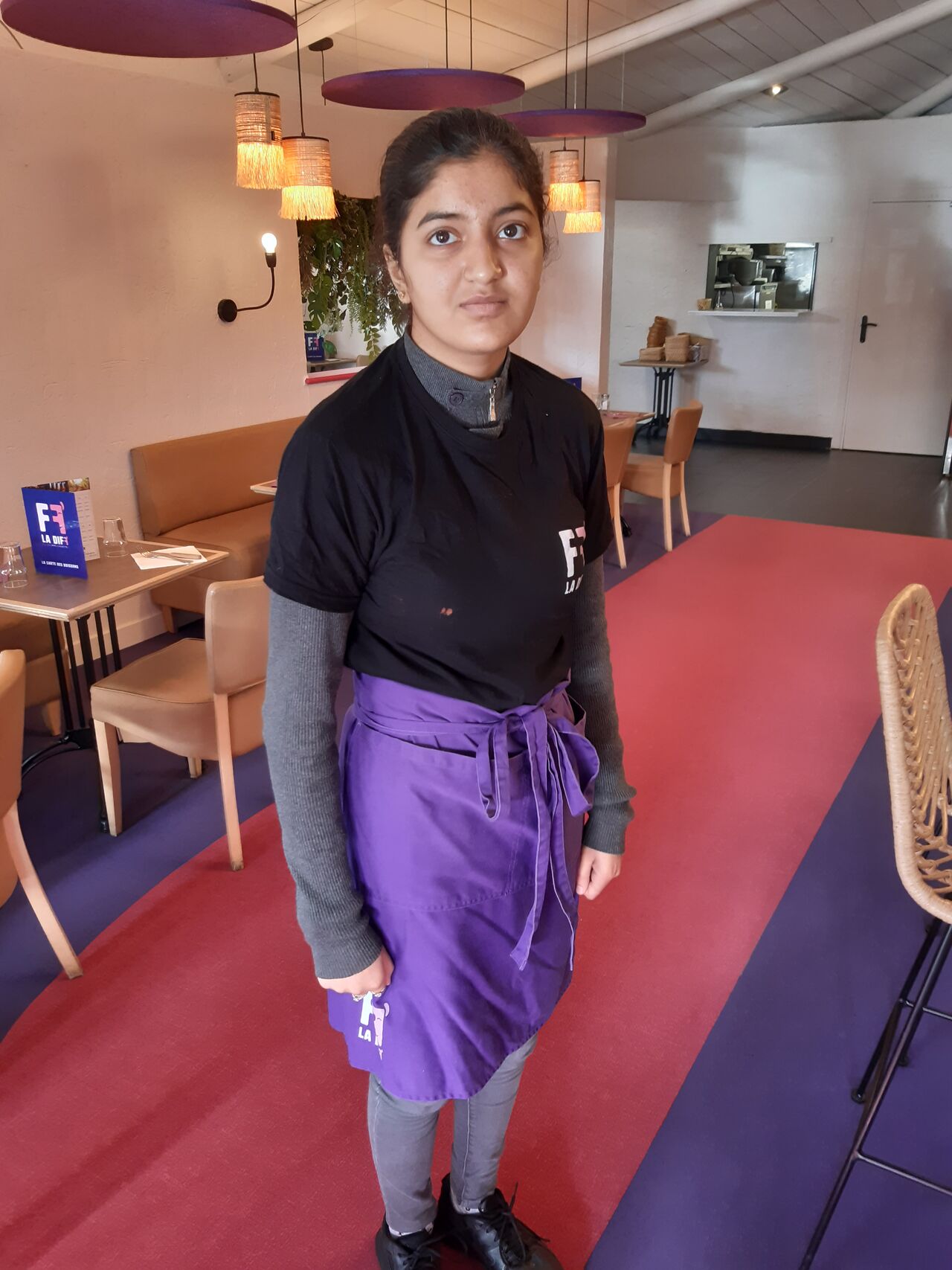 Ayesha, Stagiaire en Salle