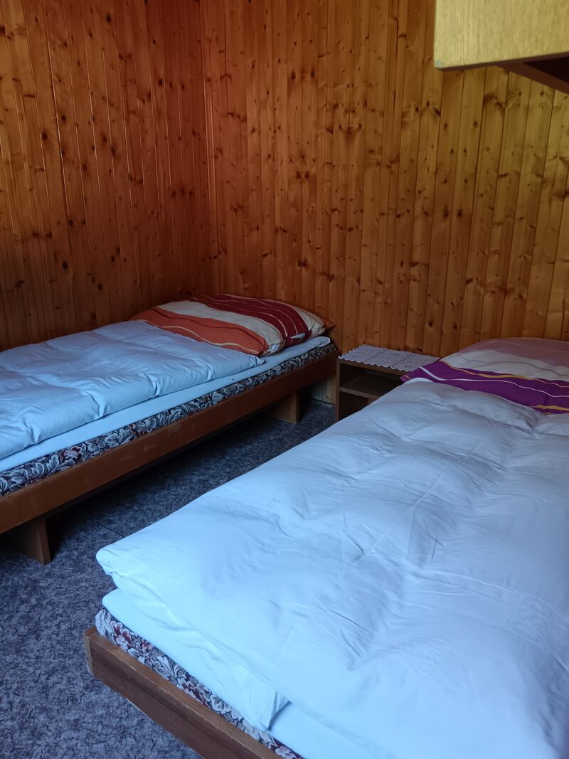dvoulůžková chatka