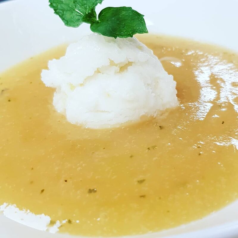 Soupe de Fruits Frais, Sorbet Citron et Menthe fraiche