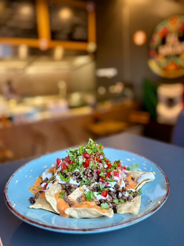 Large Nachos