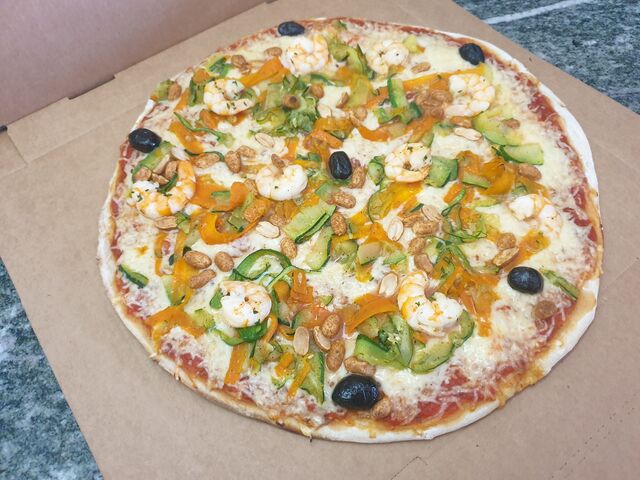 Voici la pizza du moment .
La pizza facon pipo .
Dés ce soir 08.07.2022