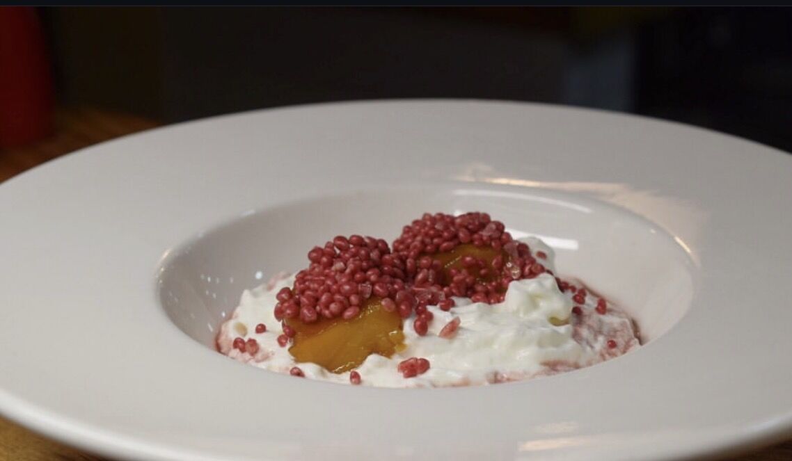 Tocinillo de Cielo, Espuma de Maracuyá y Petazetas