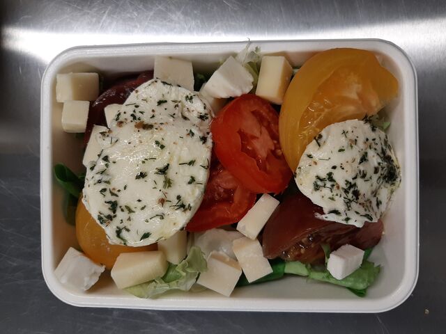 Salade de fêta et tomate 