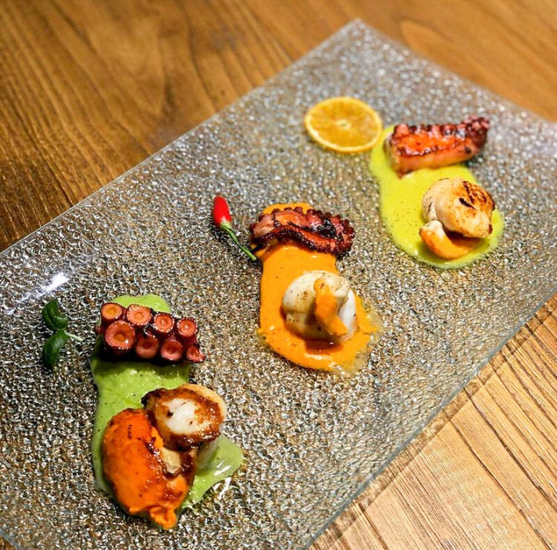 CAPESANTE E POLPO AI TRE PEPERONI - Scallops and octopus with peppers cream