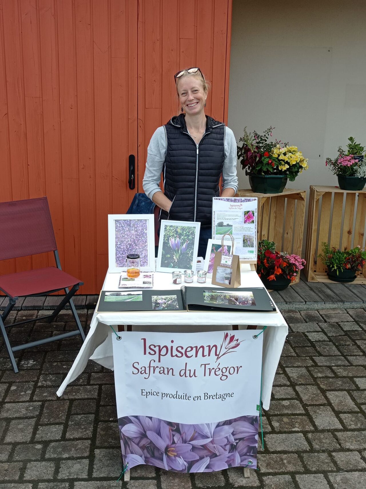 Ispisenn. Un safran de qualité produit en Bretagne par Iris, mais aussi de magnifique fruits de la passion.