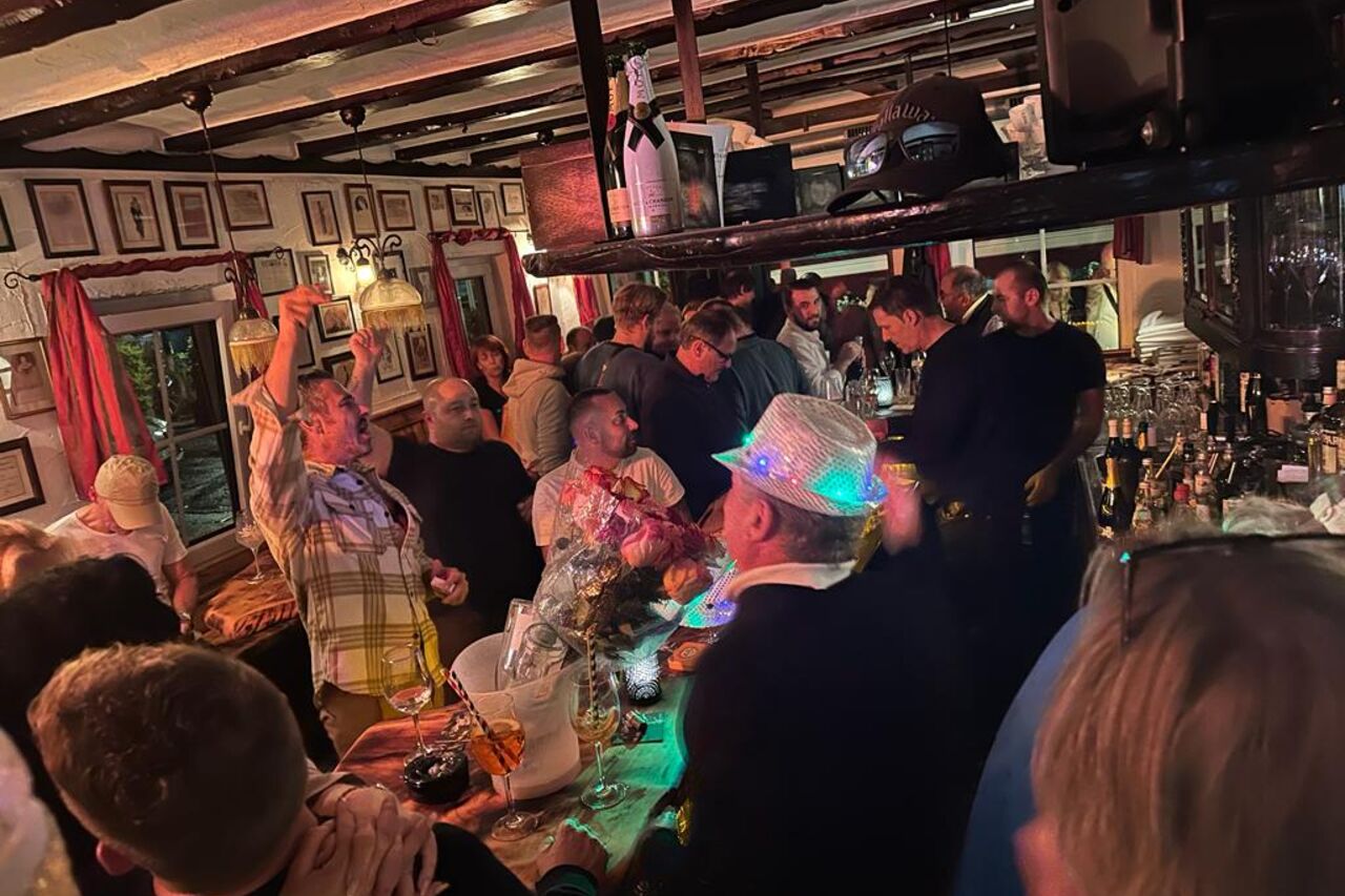 Live-Unterhaltung