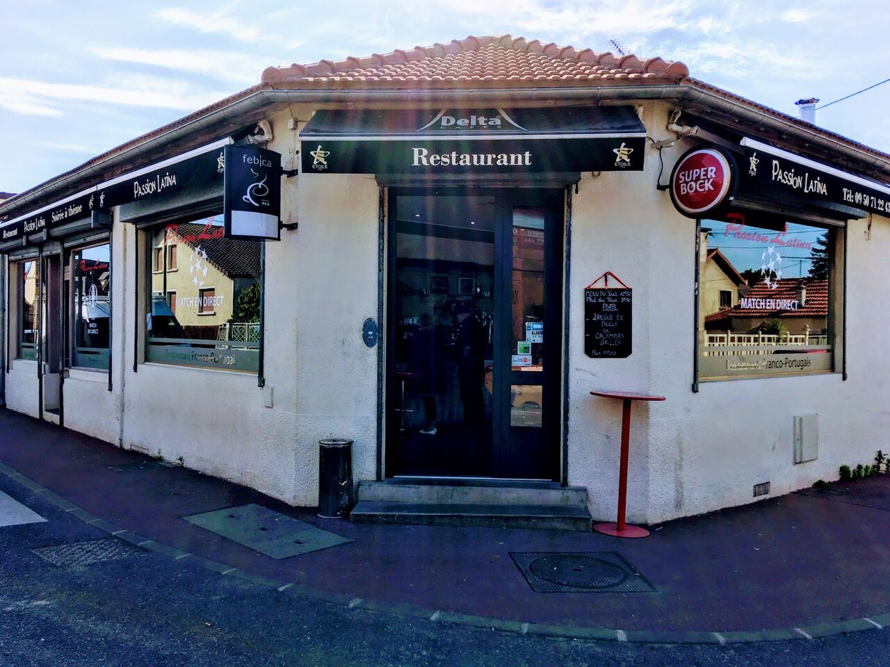 Façade du restaurant passion latina à Ormesson 