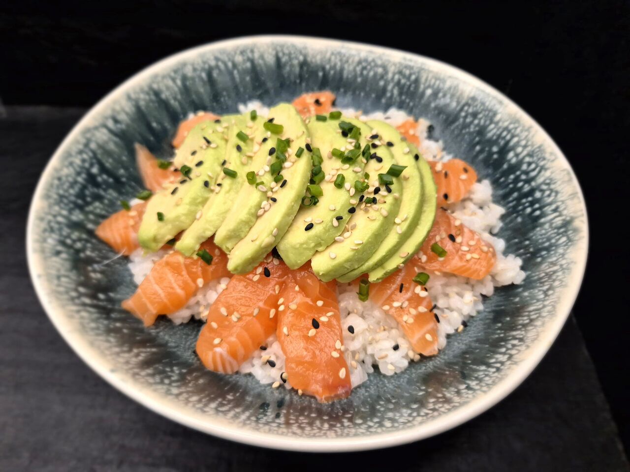 Chirashi Saumon, avocat