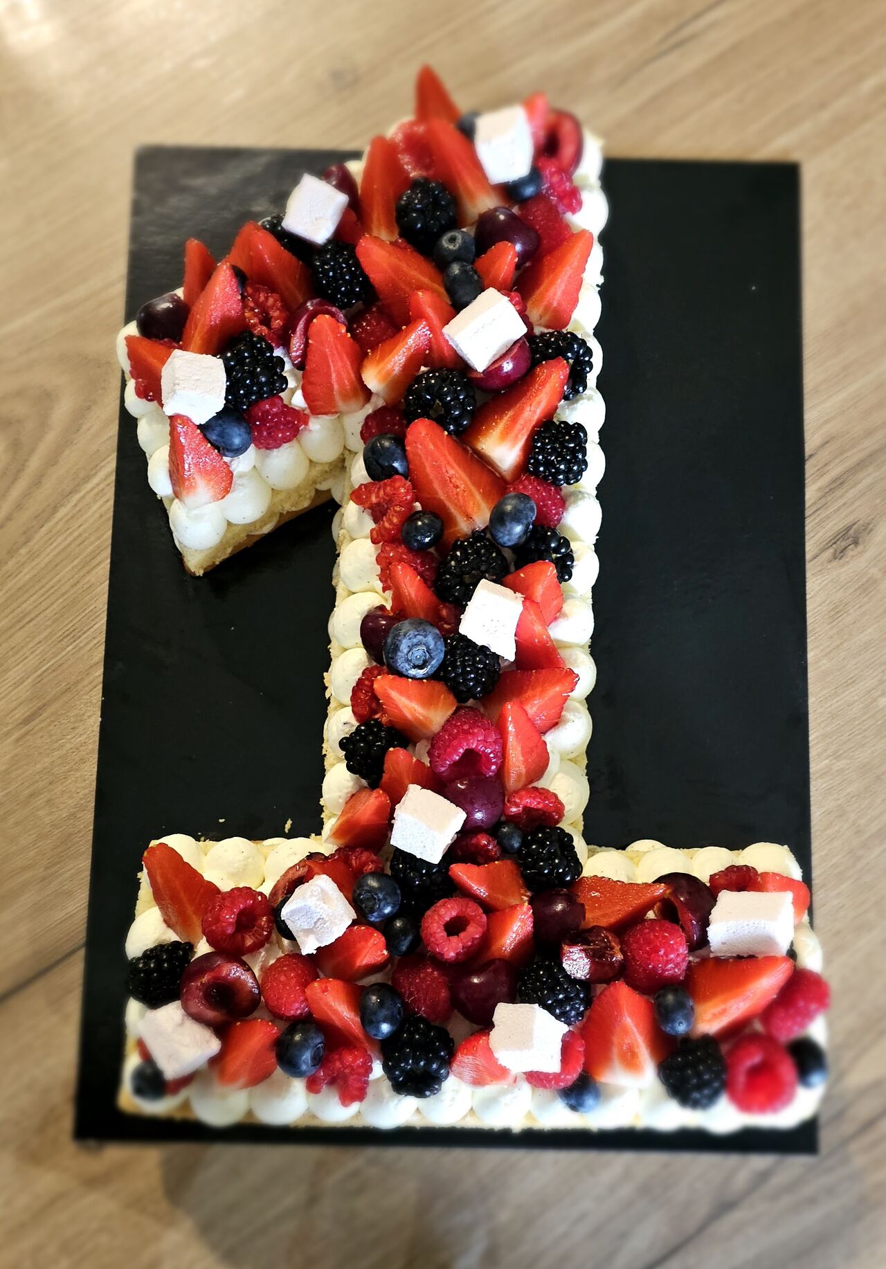 Number cake FRUITS ROUGES