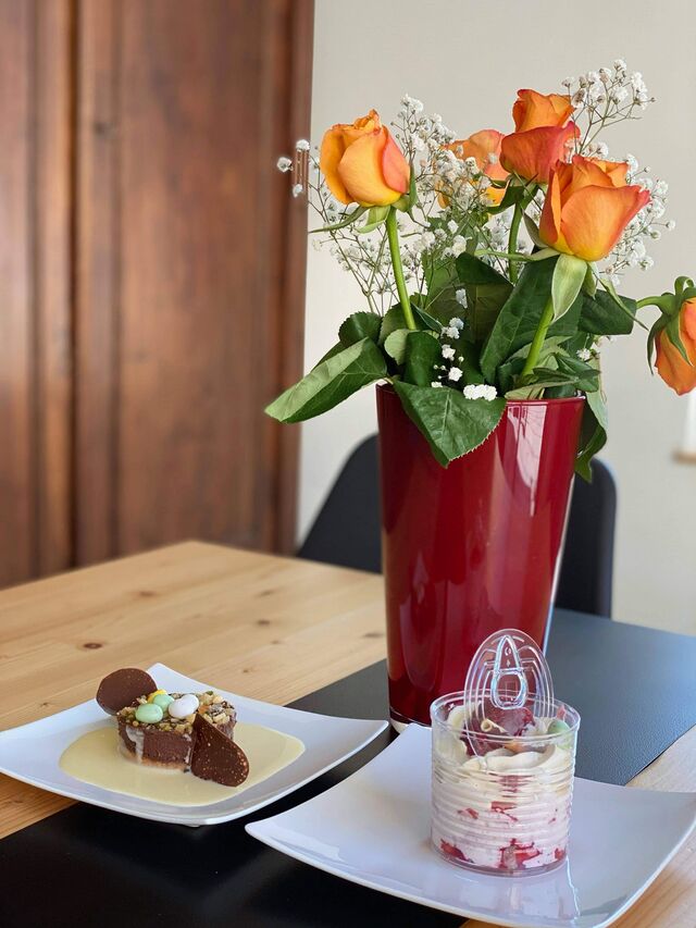 Douceur au chocolat et ses gourmandises
Tiramisu aux fraises et son coulis