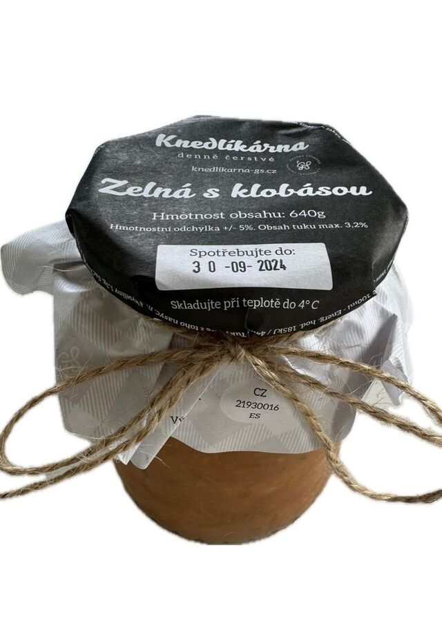 Zelná s klobásou / 640g / 110,-Kč
