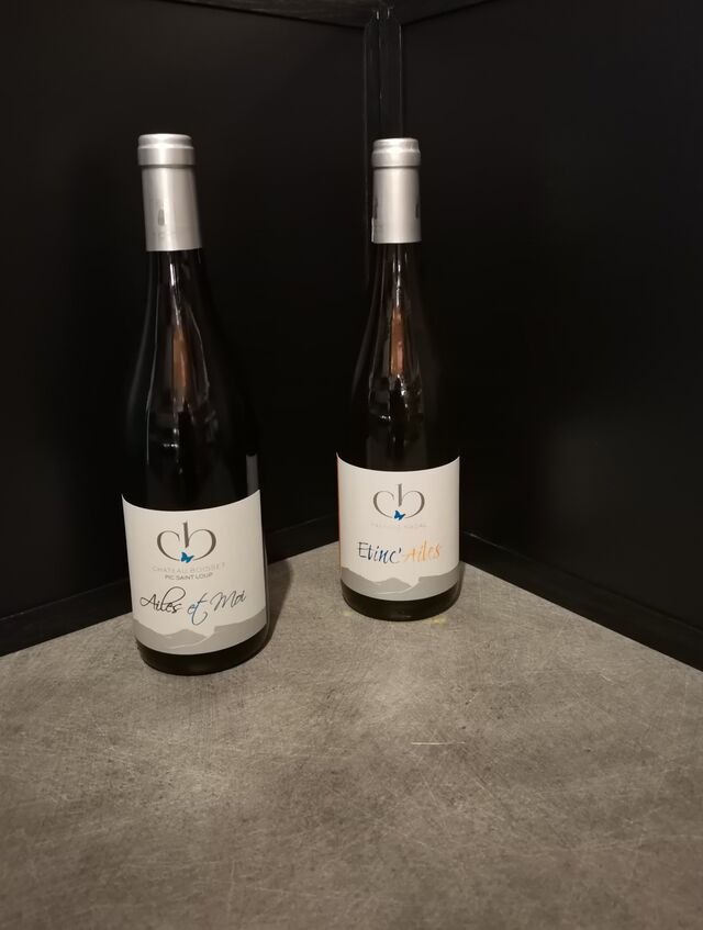 Ailes et Moi (Pic SaintLoup) = 15.90€ / Etinc'ailes (St-Guilhem-le-Désert) = 13.50€ 