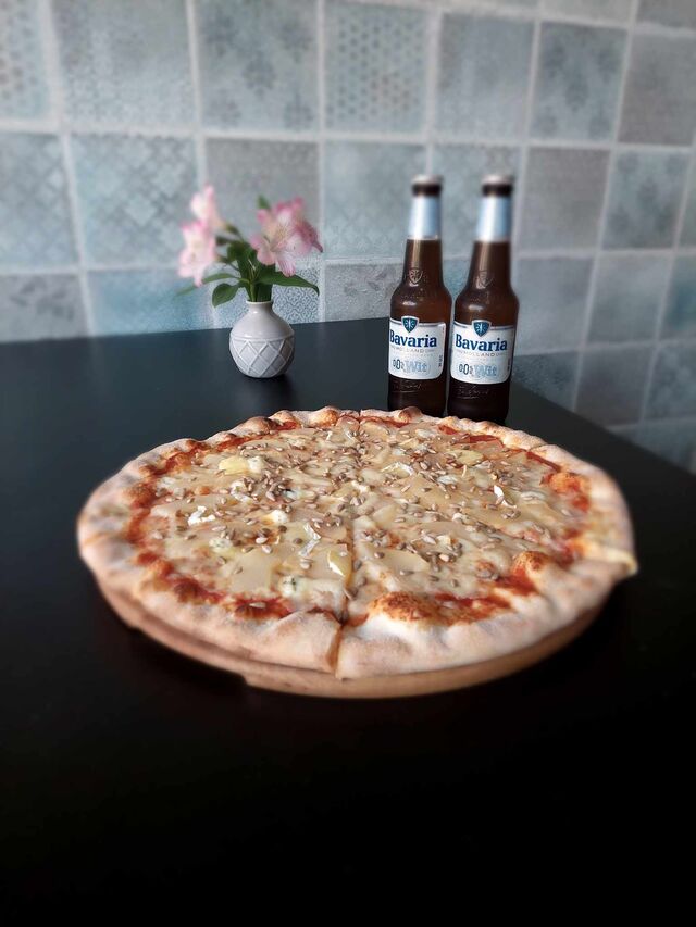 Pera- przepyszna pizza z gruszką