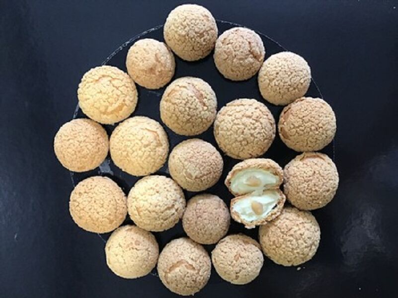 Choux avec craquelin, Crème pâtissière à la vanille et caramel au beurre salé