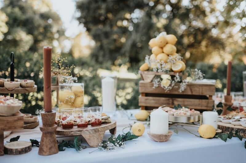 Un buffet plein de surprises, chaque bouchée est un voyage.