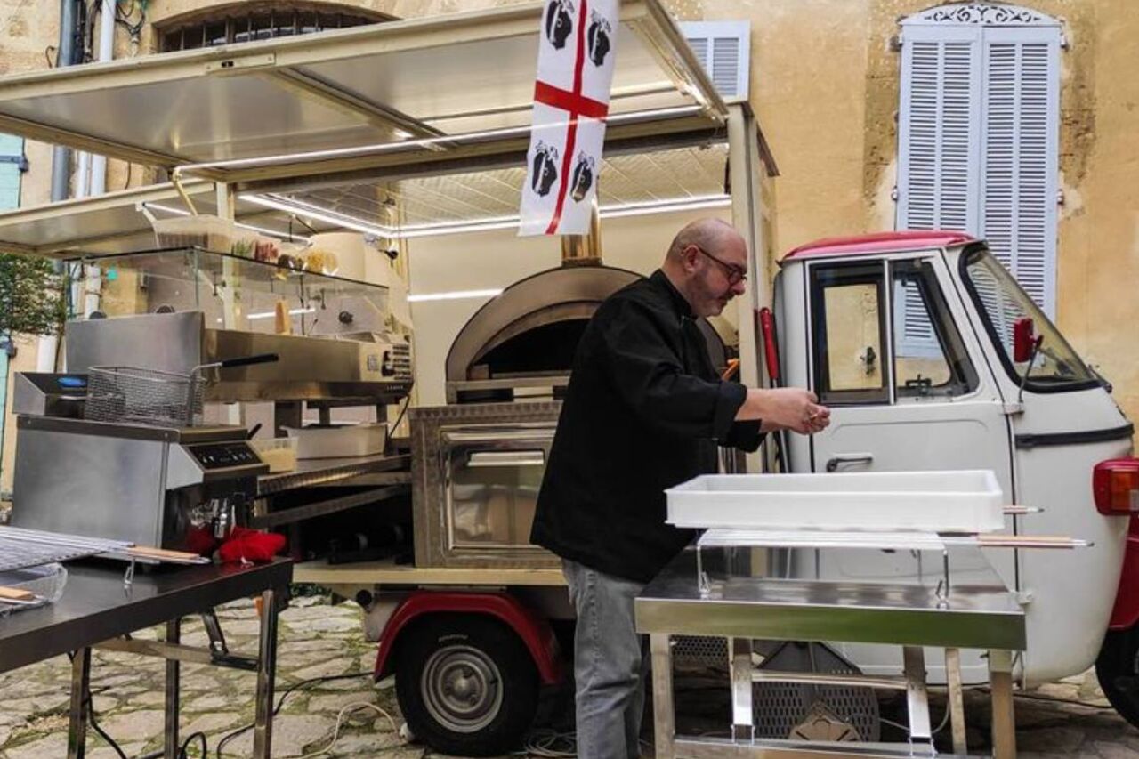 TRAITEUR ÉVENEMENTIEL ET À DOMICILE