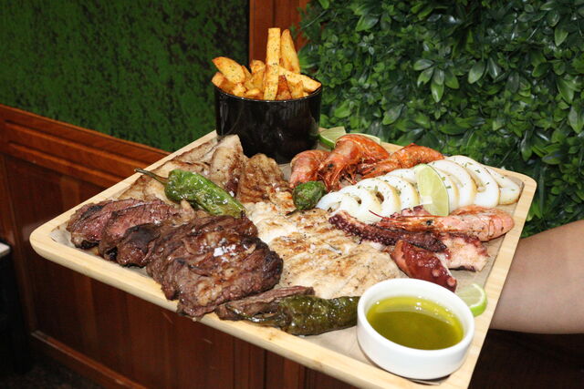 Parrillada Mar y Tierra