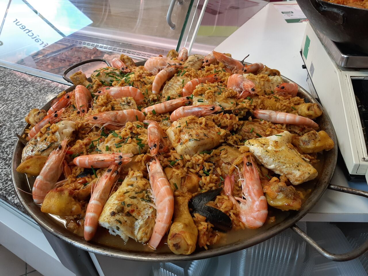 une bonne paella pour le plaisir de recevoir