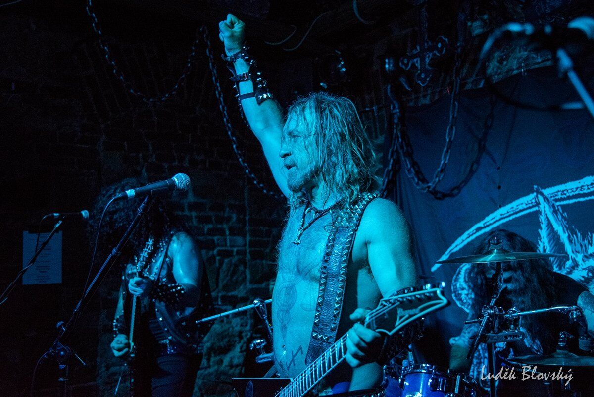 DESTRÖYER 666(Austrálie)