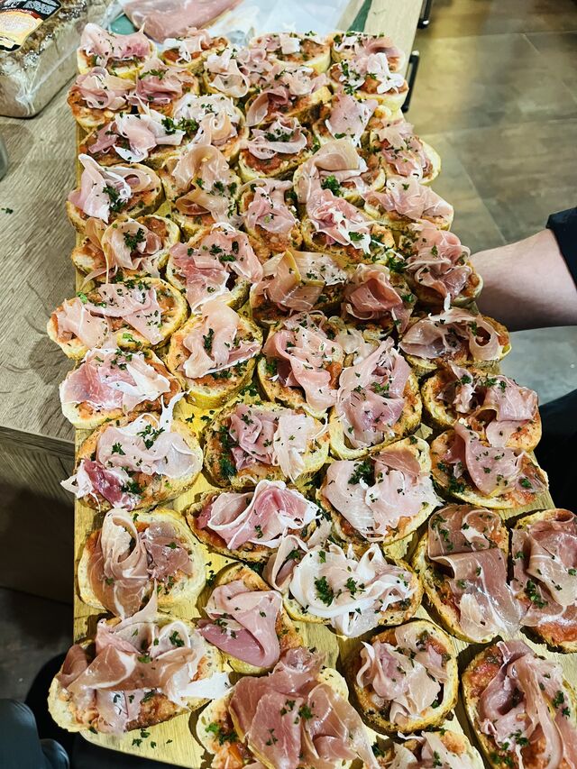 Bruschettas Pan Con Tomates 