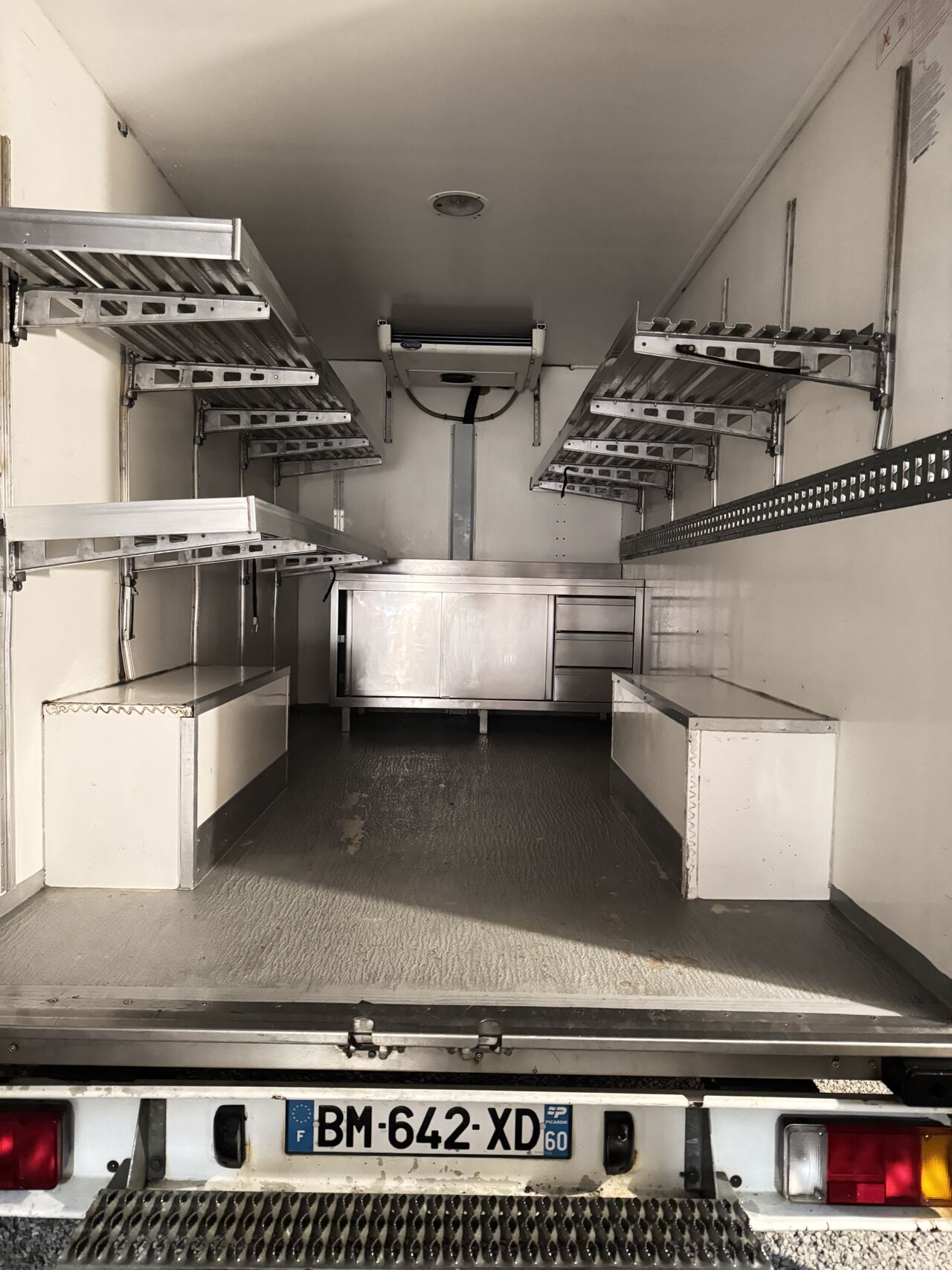 Location camion frigorifique 23M3