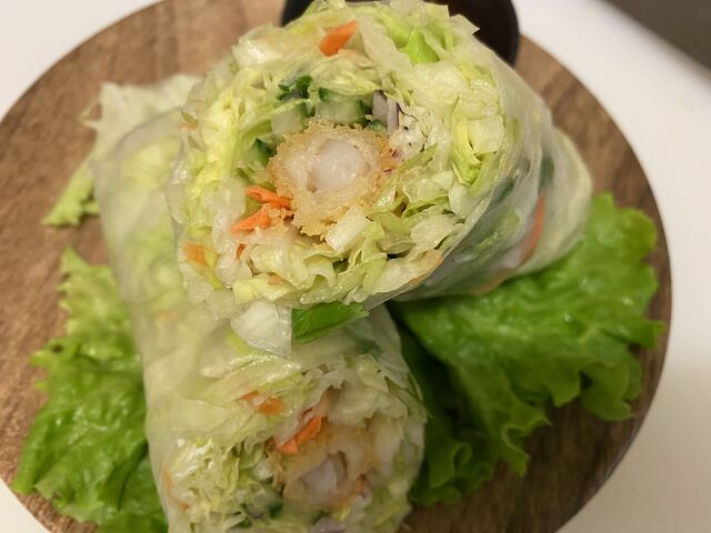 Rouleaux de printemps au crevettes tempura