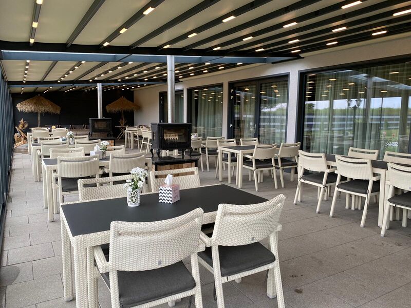 Blick auf unseren schönen neuen Wintergarten