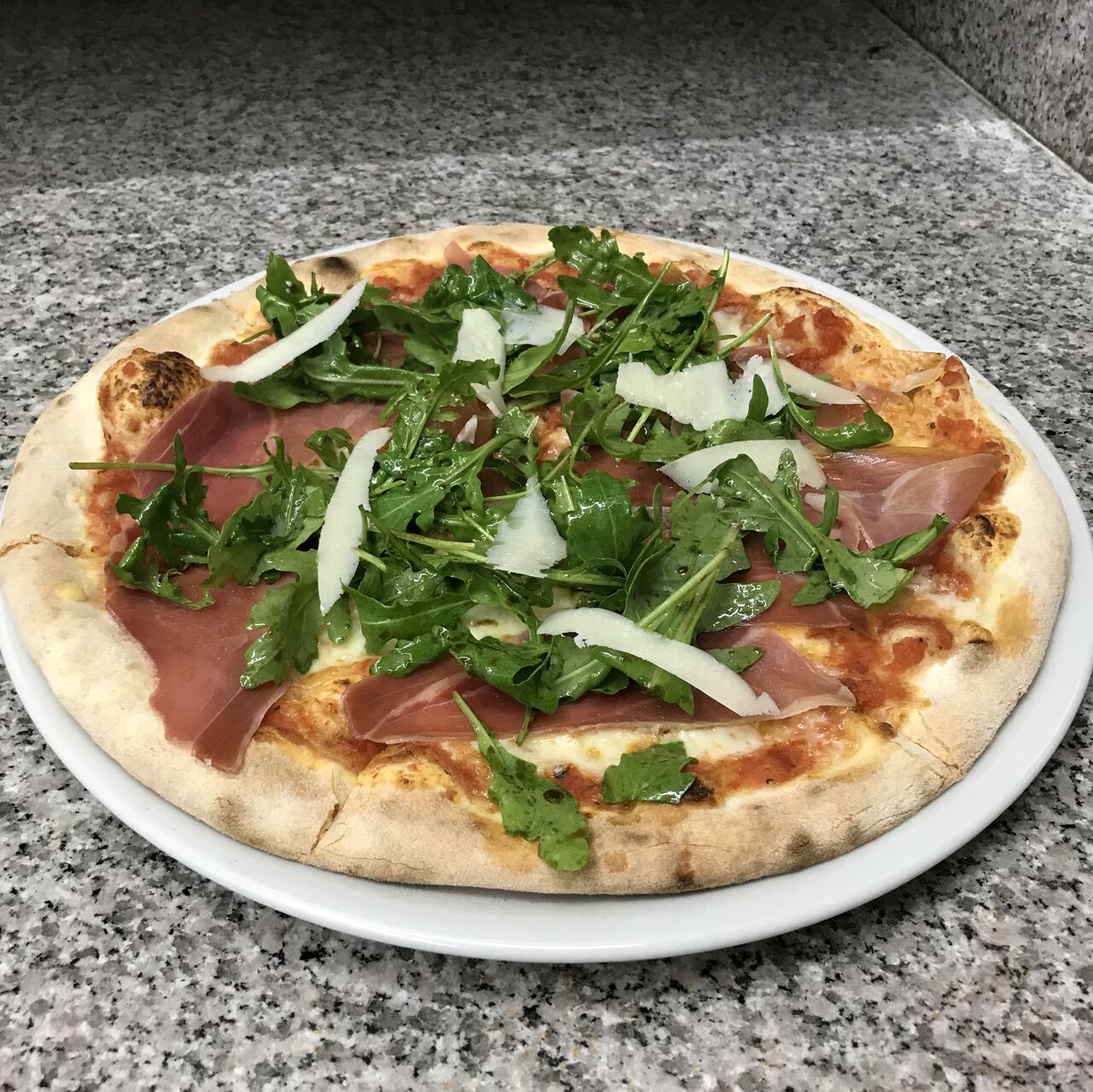 Pizza Parma e rucola 