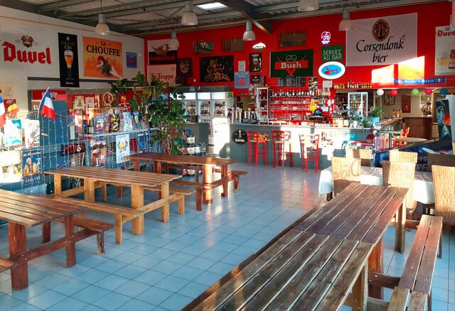 Le Bar