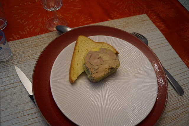 Foie gras maison et sa confiture d'oignon 
