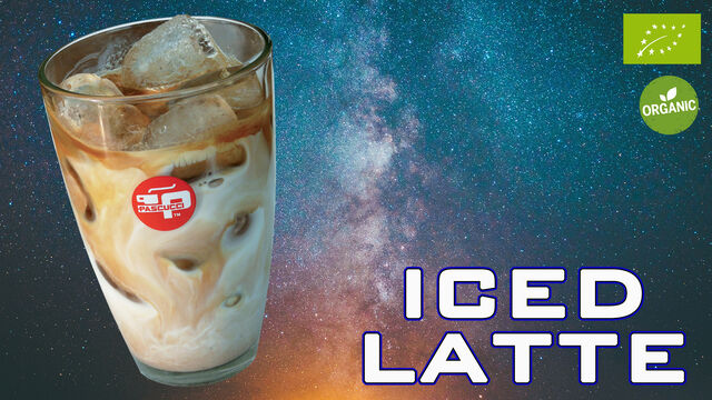 Un cappuccione fresco, all'amaretto, alla vaniglia, al caramello, all' ....