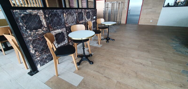 Le bar lounge