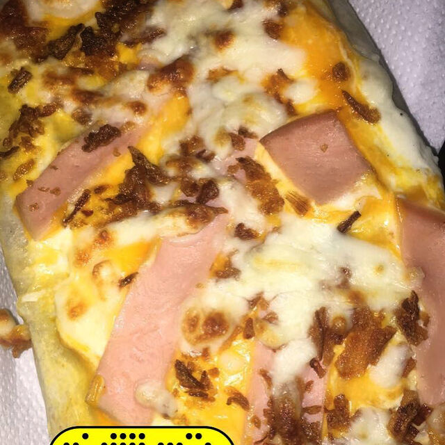 Tacos Gratiné bacon chaddar oignon frit 