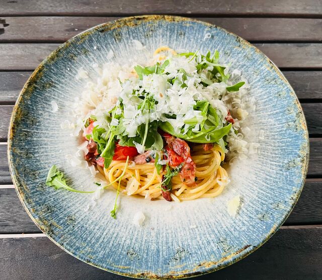 Fresh pasta se sušenými rajčaty 