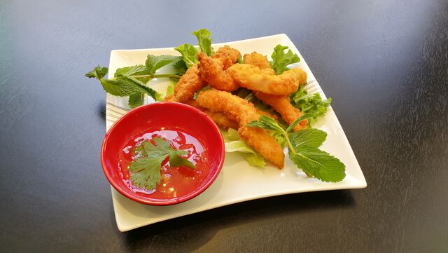 Ô SUSHI & WOK
131 boulevard de la République
83000 Toulon
Tél 09 53 65 41 84 