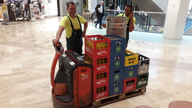 ohne die fleissigen MA der BRAU UNION, hätten wir nicht immer pünktlich die besten GETRÄNKE...