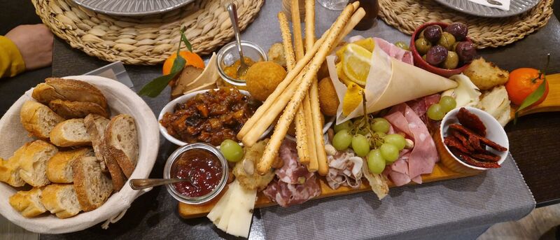 Das sizilianische Schneidebrett. 