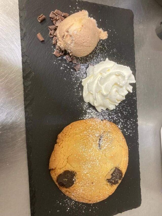 Cookie et glace noisette