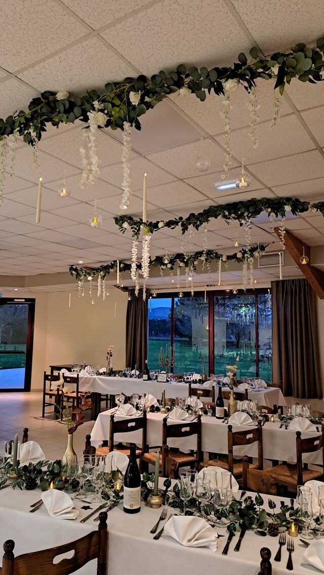 salle de réception décorée