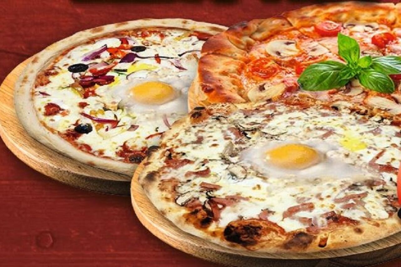 Pizzas au feu de Bois