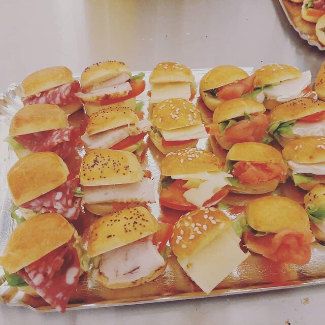 Les minis sandwiches apéritifs 