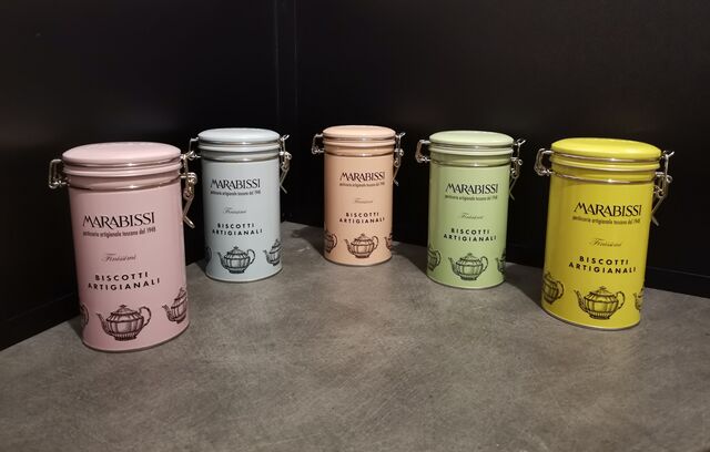 Biscuits Marabissi boîte métal différents parfums=de 11.50€ à 15.90€ 