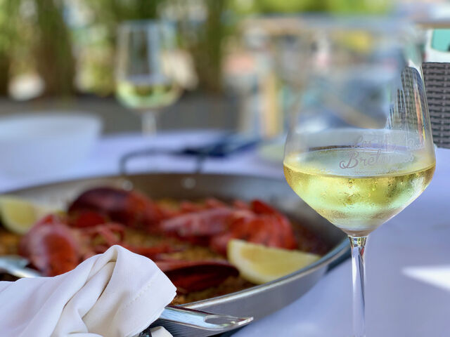 Paella con bogavante al estilo de la Bahia de Moraira