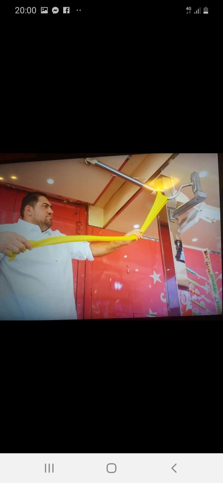 Tirage du Sucre toute nos sucettes chiques berlingots nougatine arachides sucrés pomme d amour fraise d amour tous cela maison
